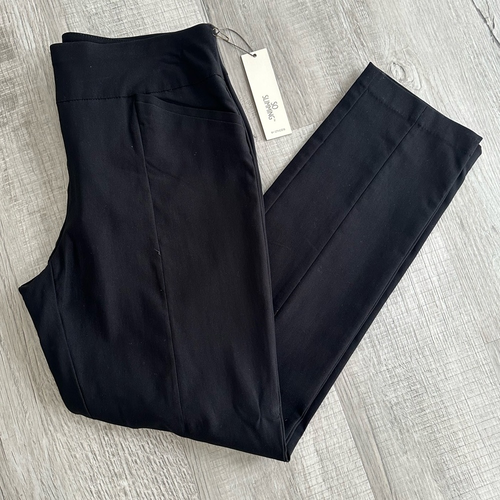 NWT Chico’s Slimming Black Stretch Pant Short